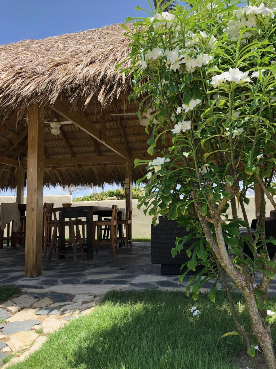 Barefoot Beach Pad Кабарете Экстерьер фото